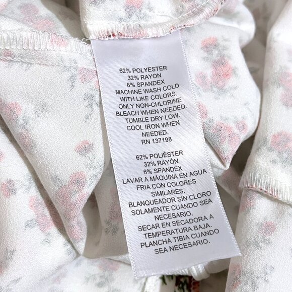 Danielle Bernstein Floral Slitted Short Sleeve Queen Anne Neckline Dress - Picture 14 of 15